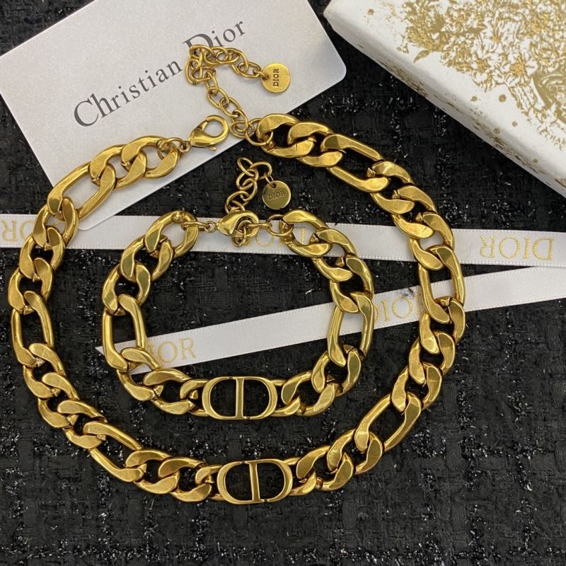 Christian Dior Necklaces